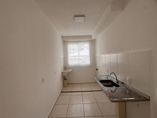 Apartamento 2 quartos e 1 banheiro, à venda, no bairro Arvoredo II em Contagem
