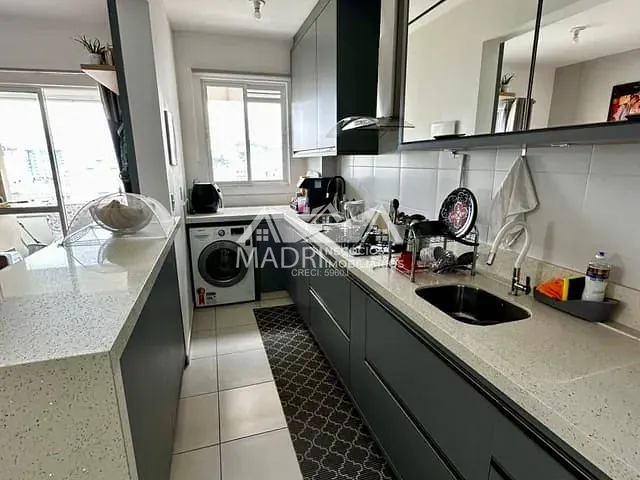 Apartamento 2 quartos e 1 banheiro, à venda, no bairro Pagani em Palhoça