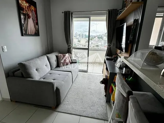 Apartamento 2 quartos e 1 banheiro, à venda, no bairro Pagani em Palhoça
