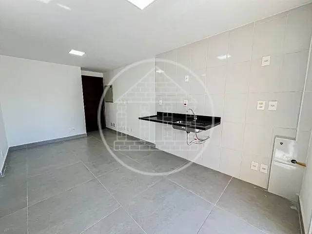 Apartamento 2 quartos e 2 banheiros, à venda ou para alugar, no bairro Vila Gea em São Paulo