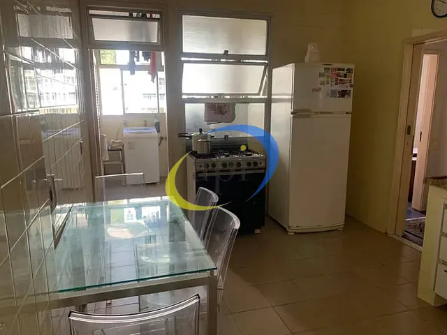 Apartamento 4 quartos e 4 banheiros, à venda, no bairro Lagoa em Rio de Janeiro