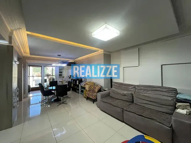 Apartamento com 282m² 3 quartos e 2 banheiros, à venda, no bairro Centro em Marau