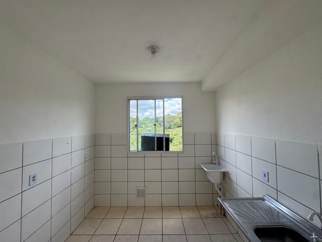 Apartamento 2 quartos e 1 banheiro, à venda, no bairro Chácaras Bom Jesus em Contagem