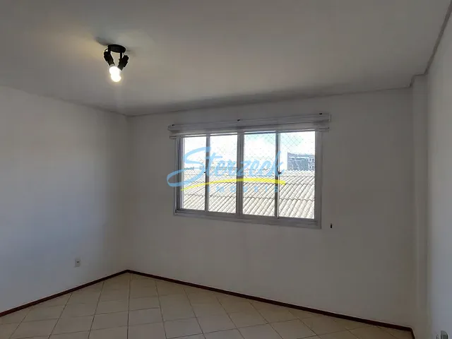 Apartamento 2 quartos e 1 banheiro, para alugar, no bairro Santa Rosa em Vinhedo