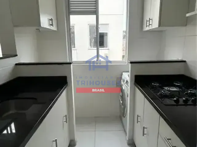 Apartamento com 46m² 2 quartos e 1 banheiro, à venda, no bairro Jardim Itaqui em Campo Largo