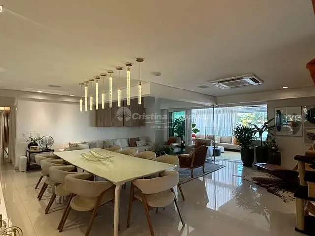 Apartamento 5 quartos e 6 banheiros, à venda, no bairro Jóquei em Teresina