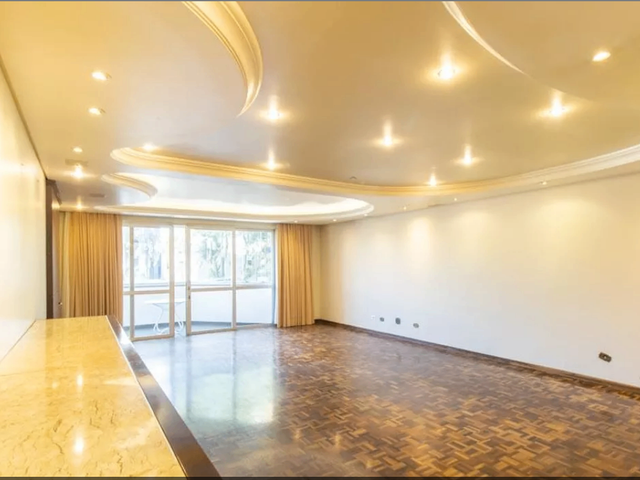 Apartamento com 293m² 4 quartos e 5 banheiros, à venda, no bairro Batel em Curitiba