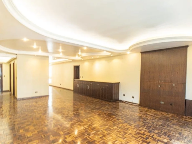 Apartamento com 293m² 4 quartos e 5 banheiros, à venda, no bairro Batel em Curitiba