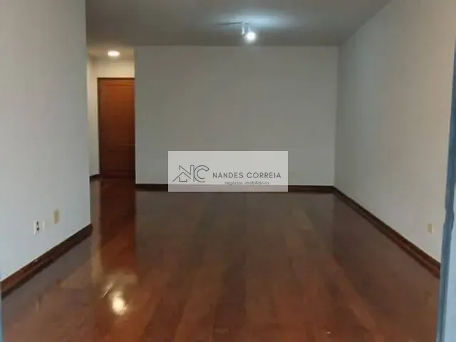 Apartamento com 160m² 3 quartos e 4 banheiros, à venda, no bairro Centro em Londrina