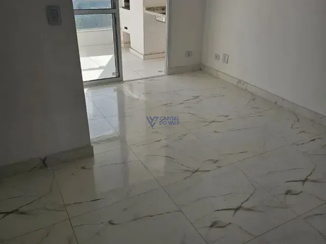 Apartamento com 70m² 3 quartos e 1 banheiro, à venda, no bairro Jardim Califórnia em Jacareí