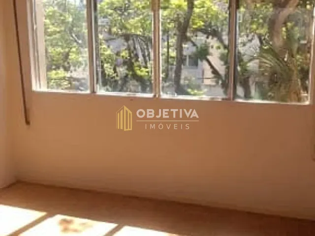 Apartamento 3 quartos e 1 banheiro, à venda, no bairro Floresta em Porto Alegre