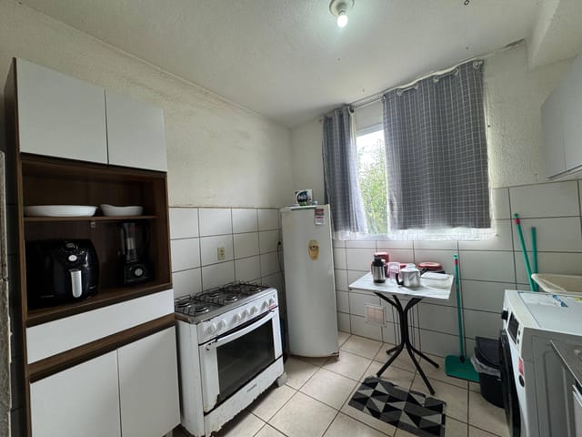 Apartamento 2 quartos e 1 banheiro, à venda, no bairro Chácaras Bom Jesus em Contagem
