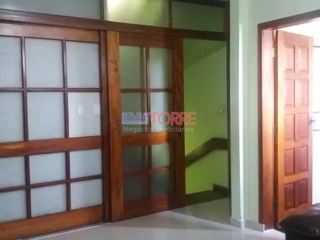 Casa 4 quartos e 5 banheiros, à venda, no bairro Castália em Itabuna
