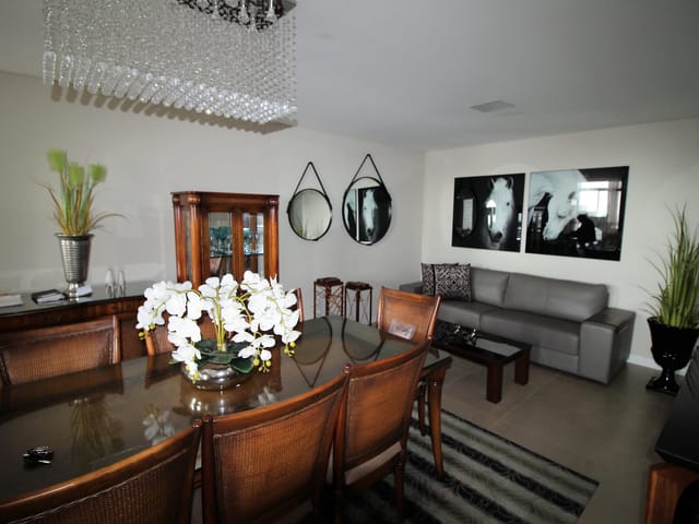 Apartamento com 234m² 3 quartos e 5 banheiros, à venda ou para alugar, no bairro Orfãs em Ponta Grossa