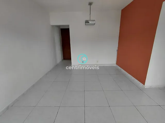 Apartamento com 66m² 2 quartos e 2 banheiros, para alugar, no bairro Vila Isabel em Rio de Janeiro