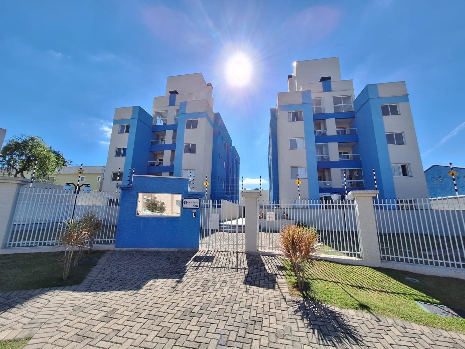 Apartamento à venda com 2 quartos, 61m² - Foto 2