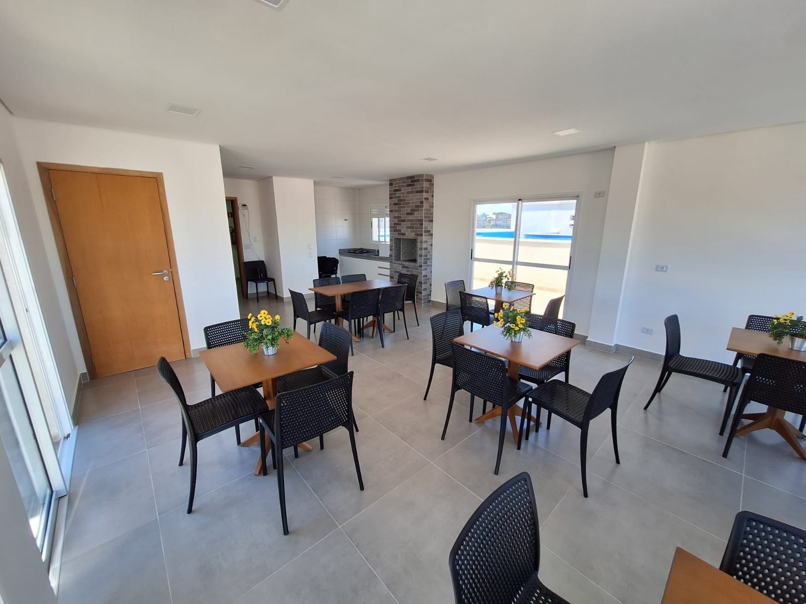 Apartamento à venda com 2 quartos, 61m² - Foto 22