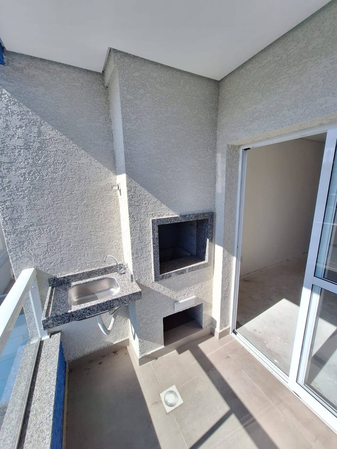 Apartamento à venda com 2 quartos, 61m² - Foto 6