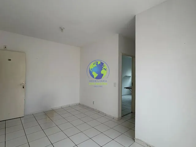 Apartamento 2 quartos e 1 banheiro, à venda, no bairro Jardim Florianópolis em Cuiabá