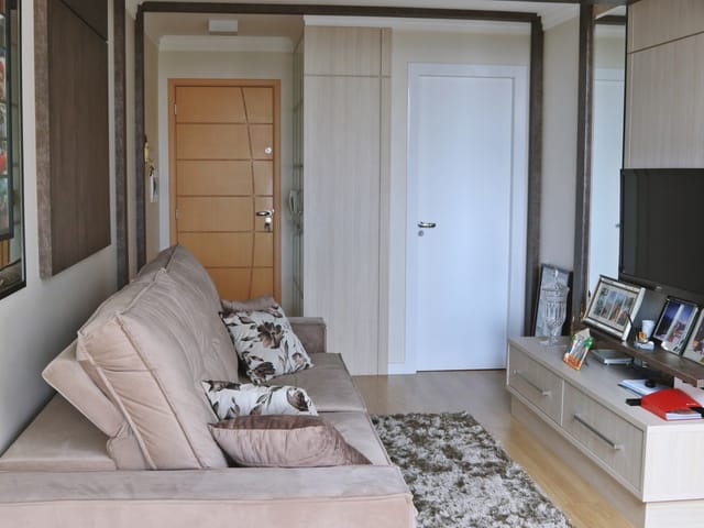 Apartamento com 330m² 2 quartos e 3 banheiros, à venda, no bairro Nova Rússia em Ponta Grossa