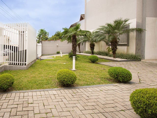 Apartamento com 83m² 2 quartos e 1 banheiro, à venda, no bairro Bom Jesus em São José dos Pinhais
