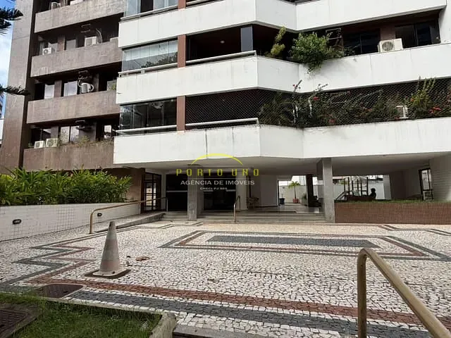 Apartamento 4 quartos e 3 banheiros, à venda, no bairro Pituba em Salvador