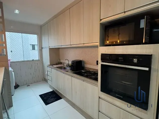Apartamento 2 quartos e 2 banheiros, à venda, no bairro Jardim Amália em Volta Redonda