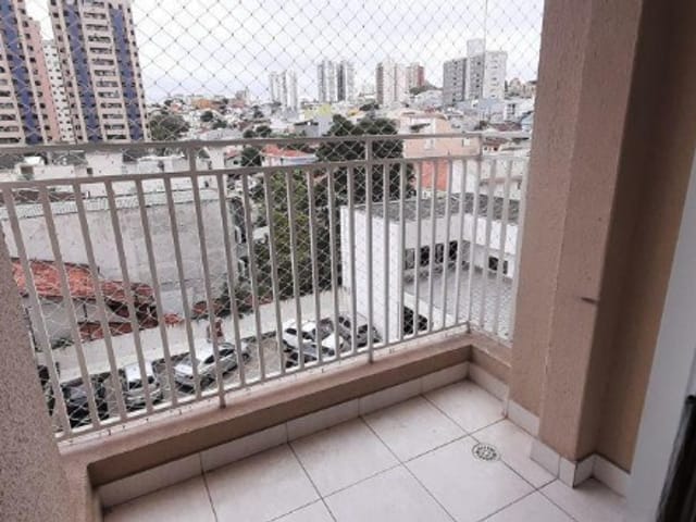 Apartamento 2 quartos e 1 banheiro, para alugar, no bairro Vila Valparaíso em Santo André