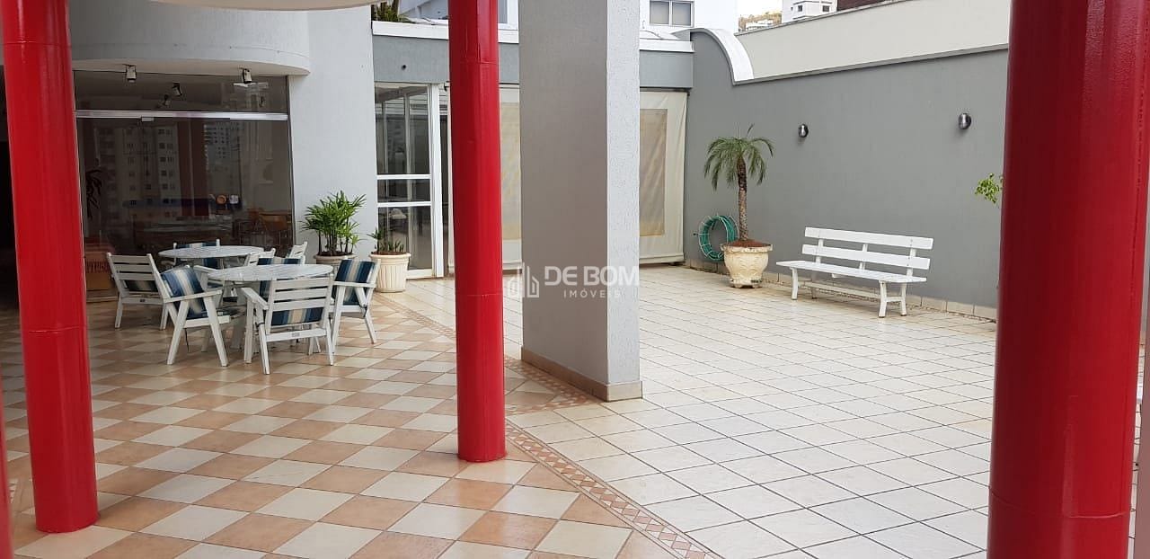 Apartamento para alugar com 1 quarto, 56m² - Foto 32