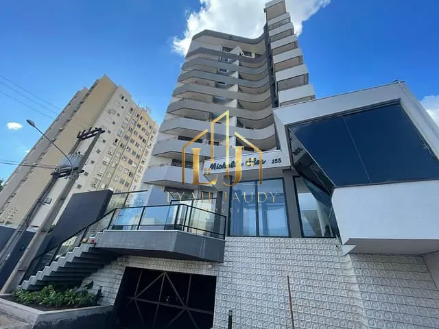 Cobertura / Penthouse com 700m² 5 quartos e 6 banheiros, à venda, no bairro Araés em Cuiabá