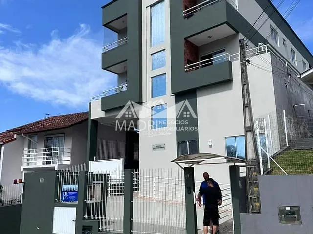 Apartamento 2 quartos e 1 banheiro, à venda, no bairro Potecas em São José