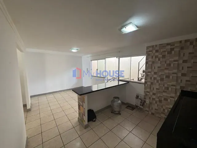 Apartamento 2 quartos e 2 banheiros, para alugar, no bairro CENTRO em Ilhéus
