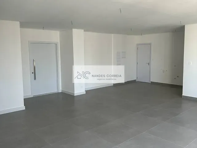 Apartamento 3 quartos e 4 banheiros, à venda, no bairro Gleba Fazenda Palhano em Londrina