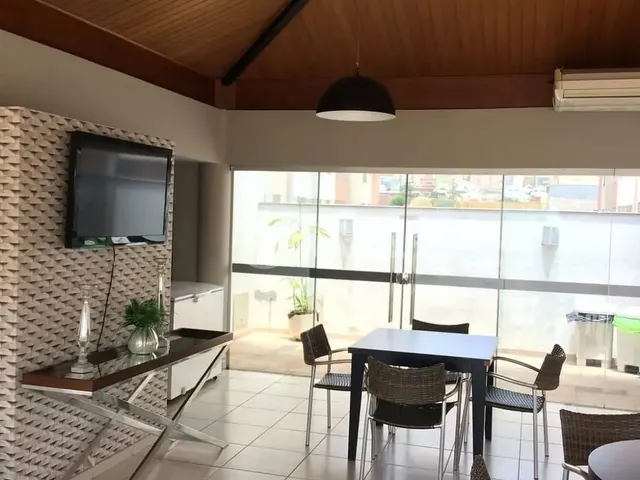 Apartamento com 116m² 3 quartos e 2 banheiros, à venda, no bairro Centro em Londrina