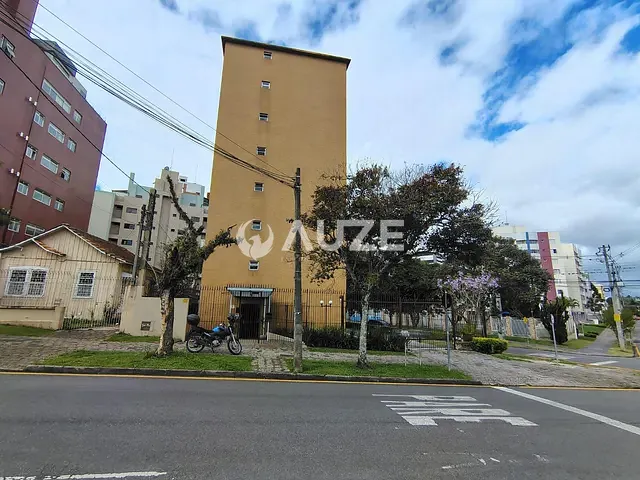 Apartamento com 188m² 3 quartos e 3 banheiros, à venda, no bairro Juvevê em Curitiba