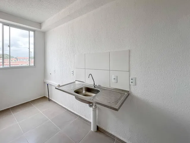 Apartamento 2 quartos e 1 banheiro, para alugar, no bairro Mondubim em Fortaleza