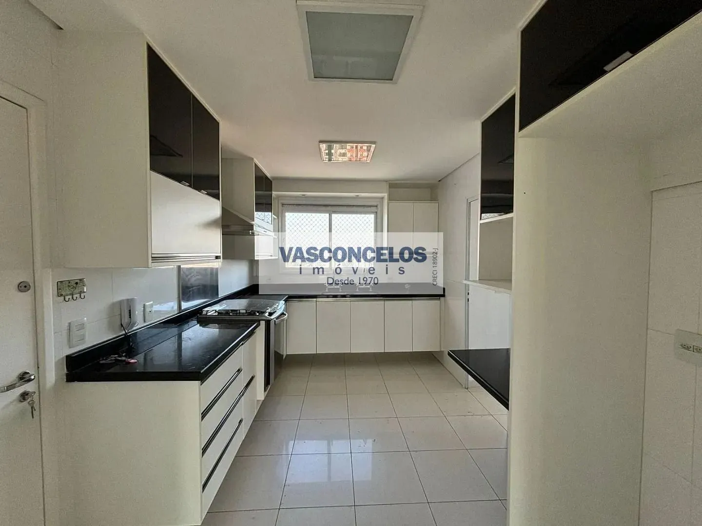Apartamento, 4 quartos, 233 m² - Foto 12