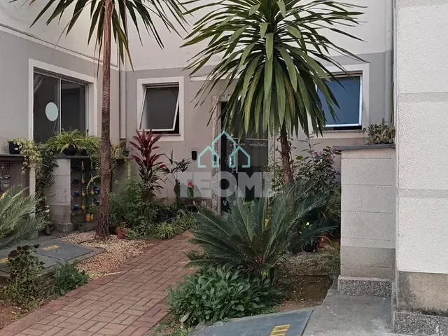 Apartamento 2 quartos e 1 banheiro, à venda, no bairro Jardim Gurilândia em Taubaté