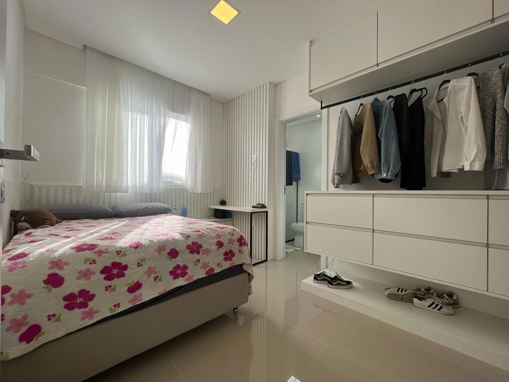 Apartamento à venda com 4 quartos, 146m² - Foto 27