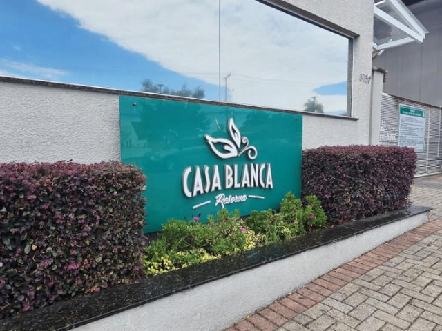 Apartamento com 48m² 2 quartos e 1 banheiro, à venda, no bairro Santo Antônio em São José dos Pinhais