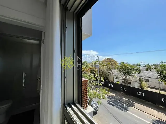Apartamento com 210m² 3 quartos e 4 banheiros, para alugar, no bairro Jurerê em Florianópolis