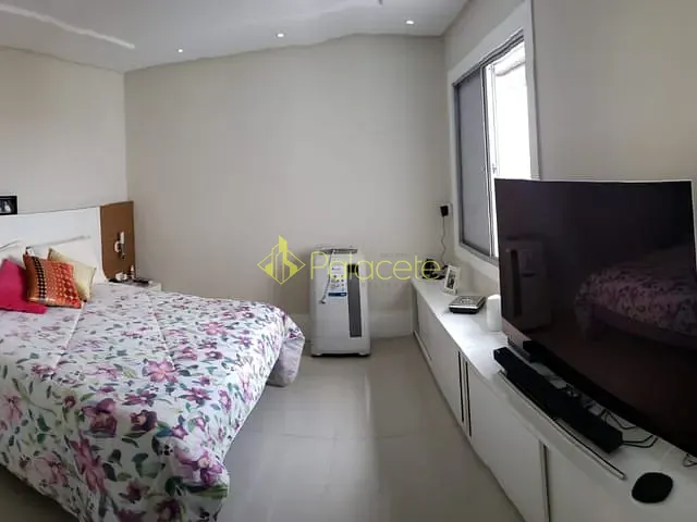 Apartamento 2 quartos e 1 banheiro, à venda, no bairro Santana em Pindamonhangaba
