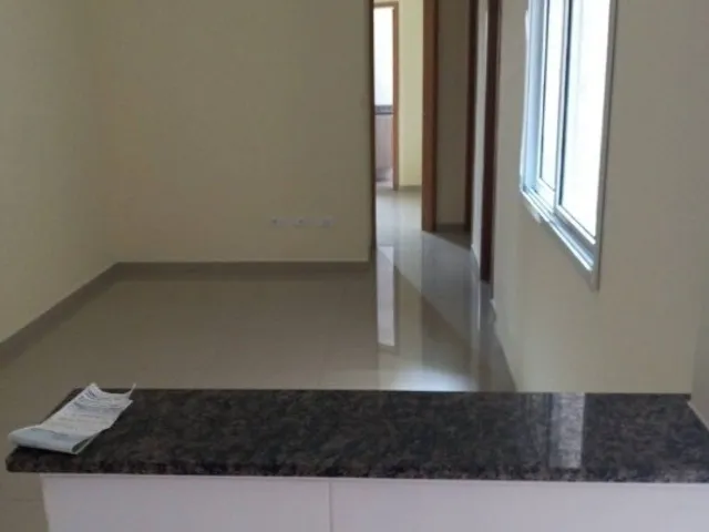 Apartamento 2 quartos e 2 banheiros, para alugar, no bairro Vila Pires em Santo André