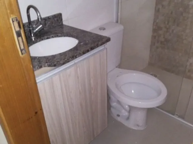 Apartamento 2 quartos e 2 banheiros, para alugar, no bairro Vila Pires em Santo André