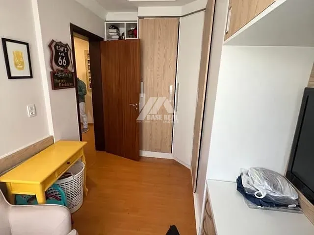 Apartamento com 147m² 2 quartos e 1 banheiro, à venda, no bairro Centro em Ponta Grossa