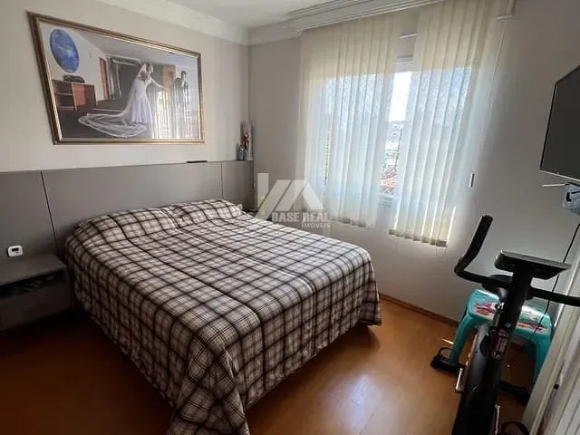 Apartamento com 147m² 2 quartos e 1 banheiro, à venda, no bairro Centro em Ponta Grossa
