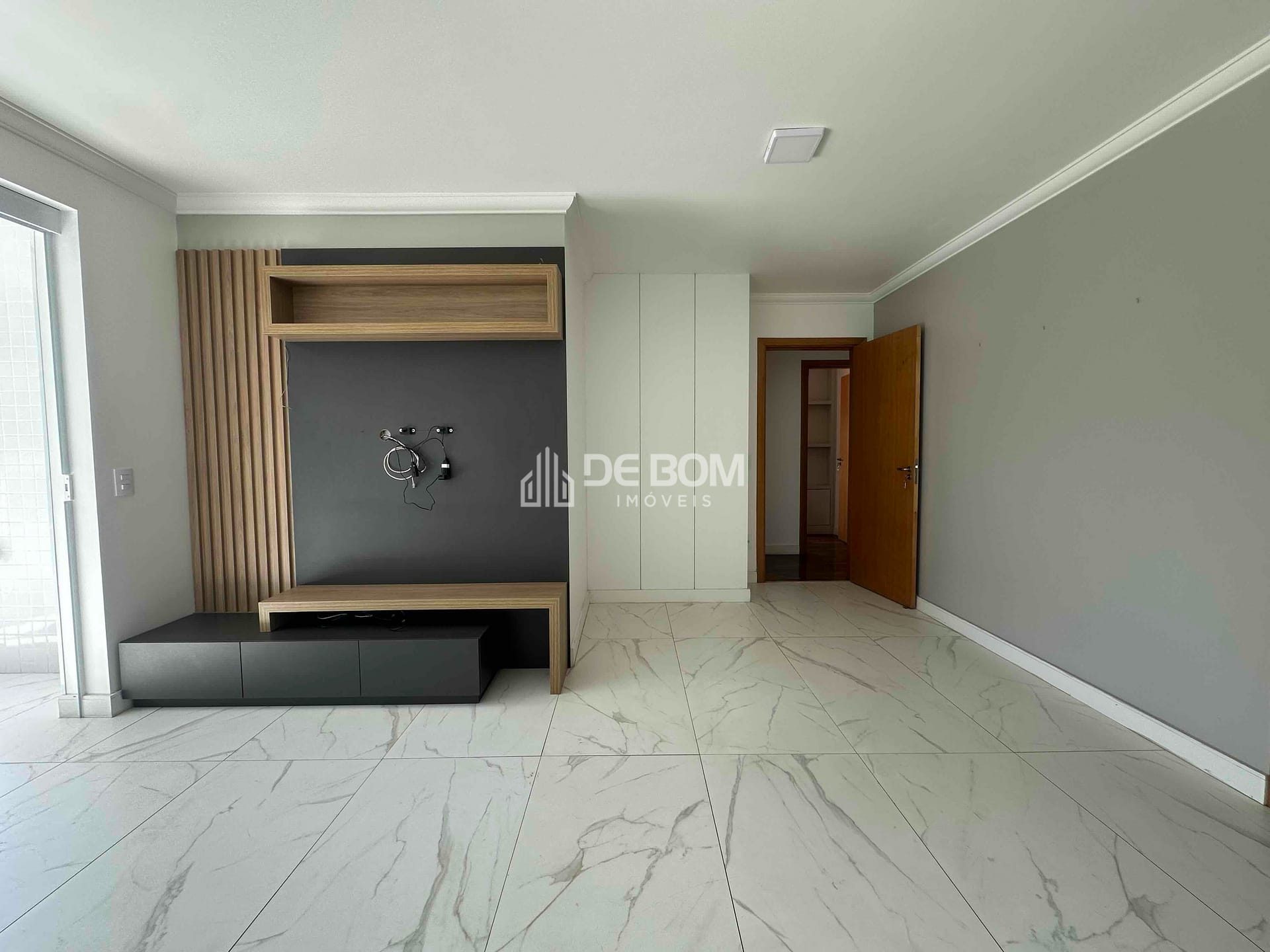 Apartamento à venda com 3 quartos, 96m² - Foto 5
