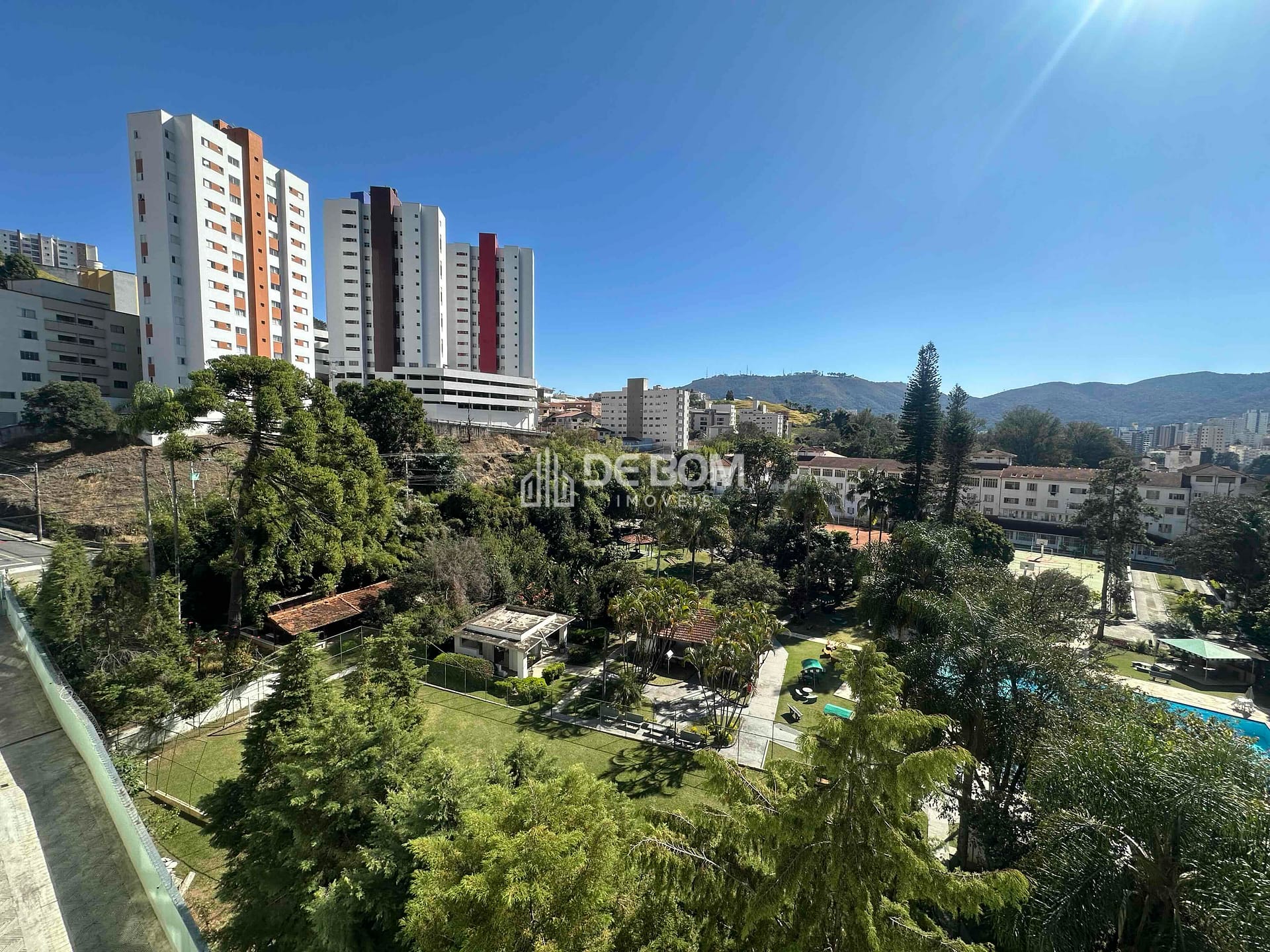 Apartamento à venda com 3 quartos, 96m² - Foto 12