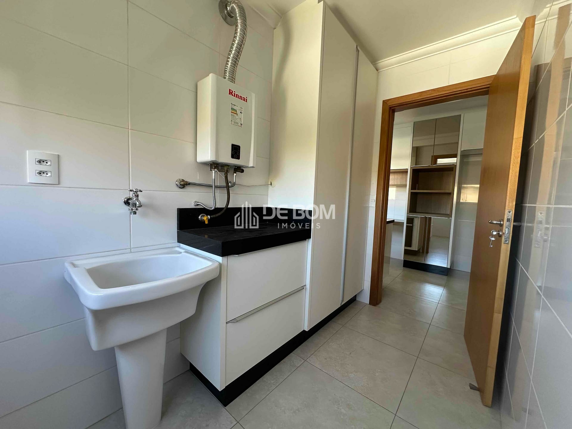 Apartamento à venda com 3 quartos, 96m² - Foto 18