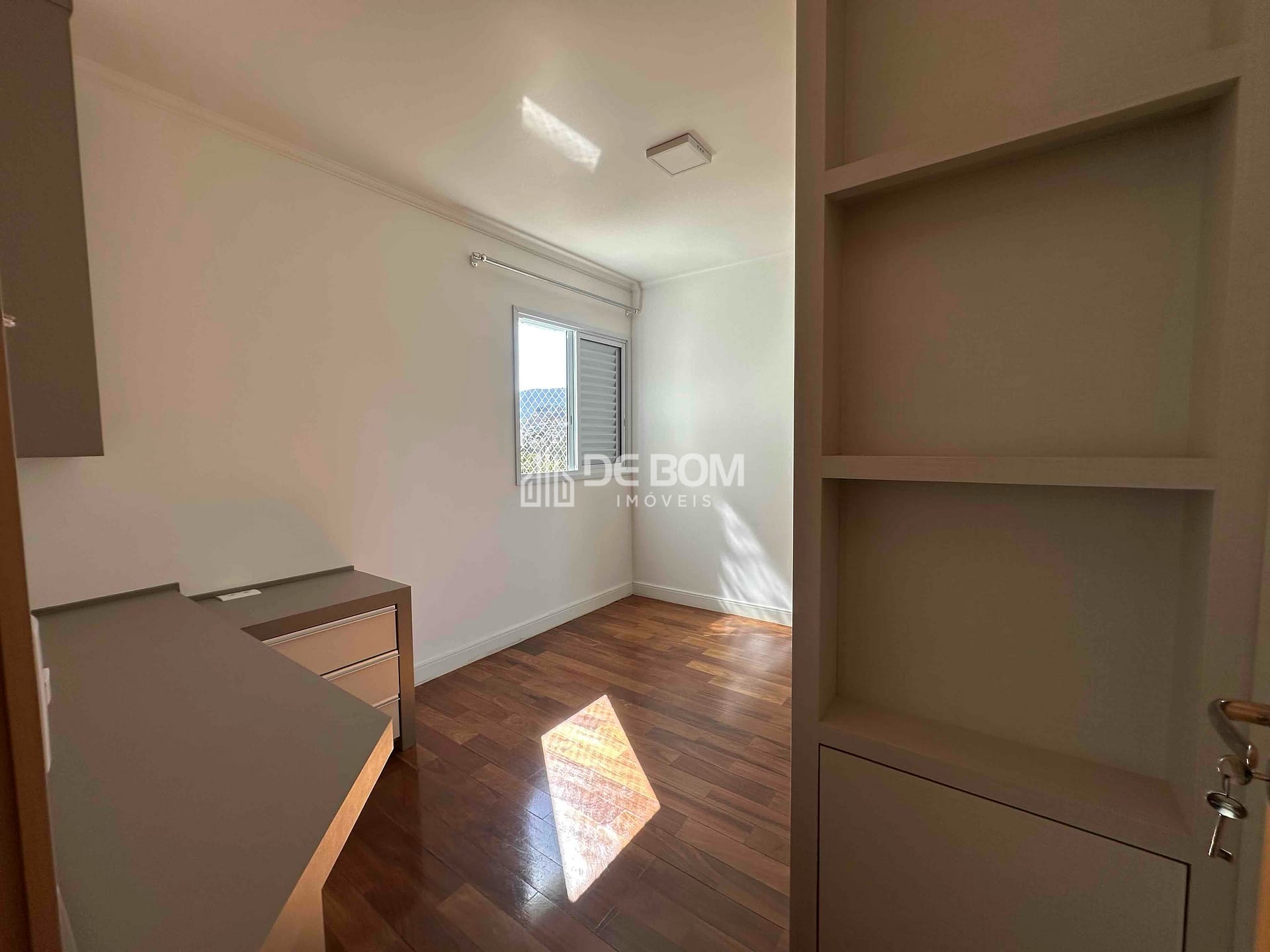 Apartamento à venda com 3 quartos, 96m² - Foto 29